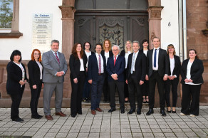 gruppenfoto kanzlei gruppenfoto kanzlei